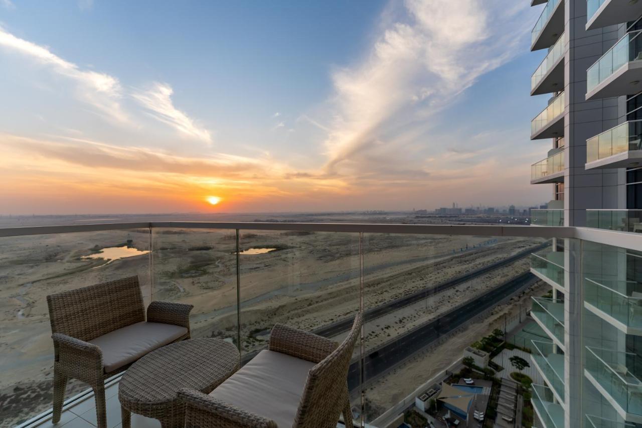 Hotel Radisson Dubai Damac Hills Zewnętrze zdjęcie