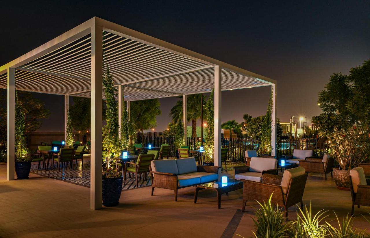 Hotel Radisson Dubai Damac Hills Zewnętrze zdjęcie