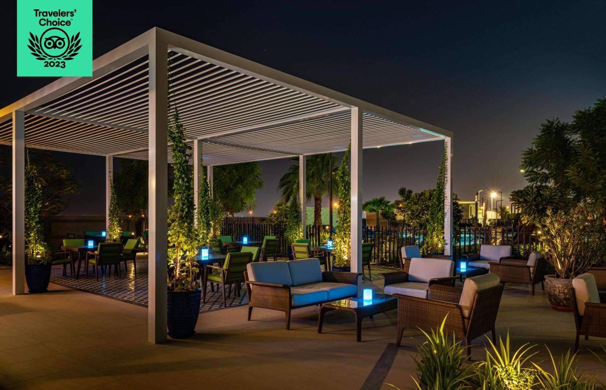Hotel Radisson Dubai Damac Hills Zewnętrze zdjęcie