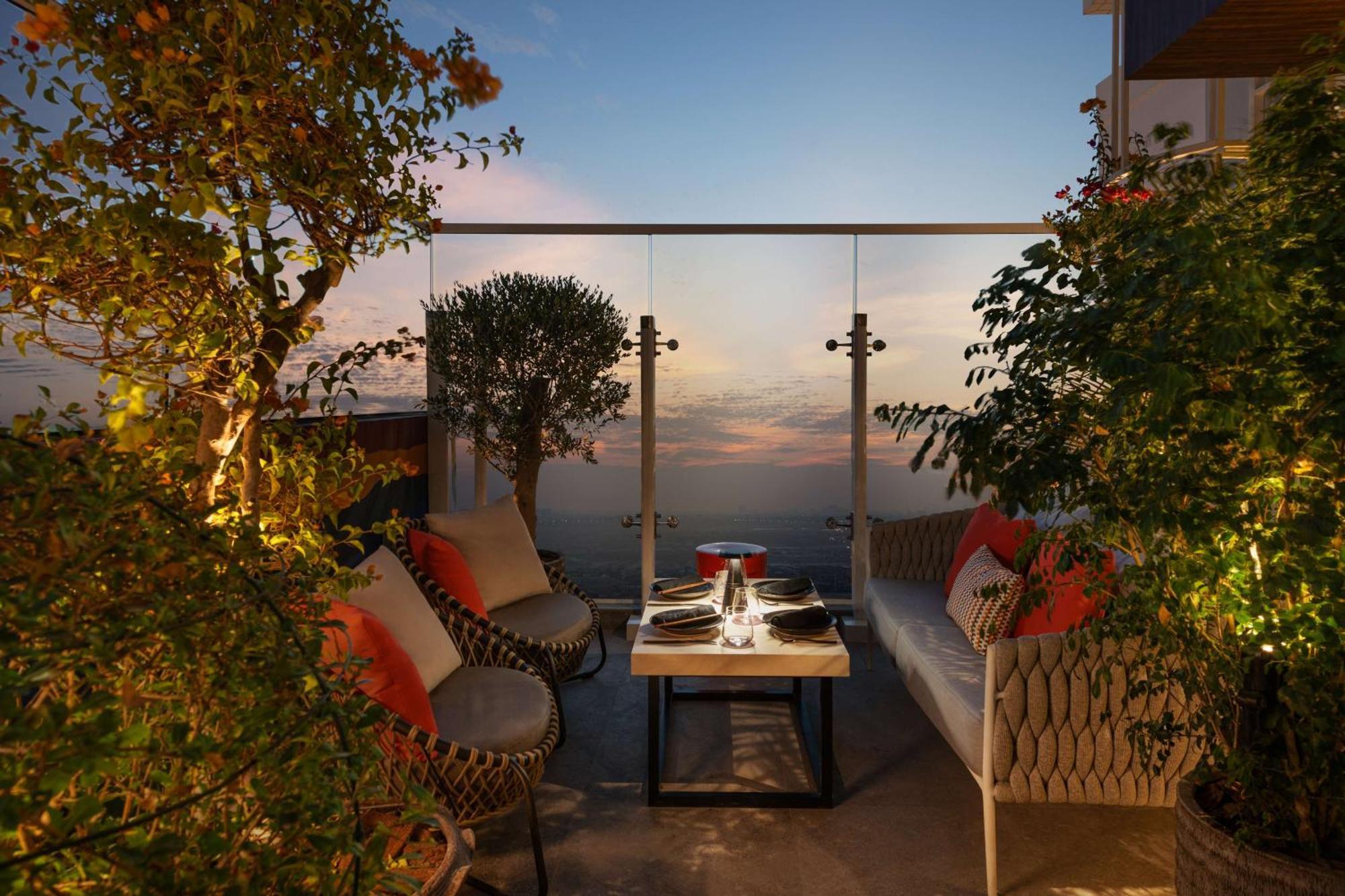 Hotel Radisson Dubai Damac Hills Zewnętrze zdjęcie