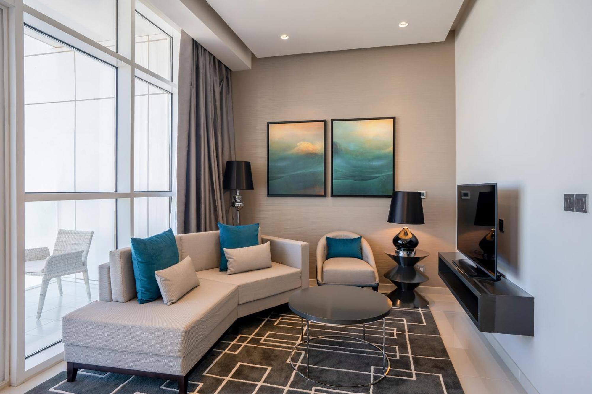 Hotel Radisson Dubai Damac Hills Zewnętrze zdjęcie